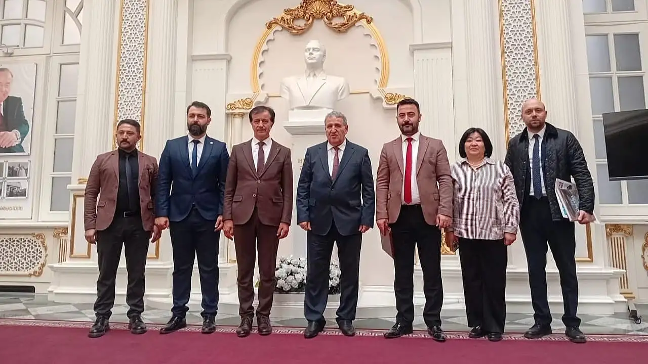 AMEA ile Ardahan Üniversitesi arasında bilimsel iş birliği güçleniyor