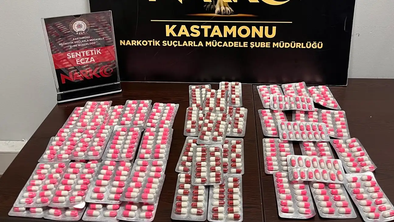 3 gözaltı! Yine uyuşturucu