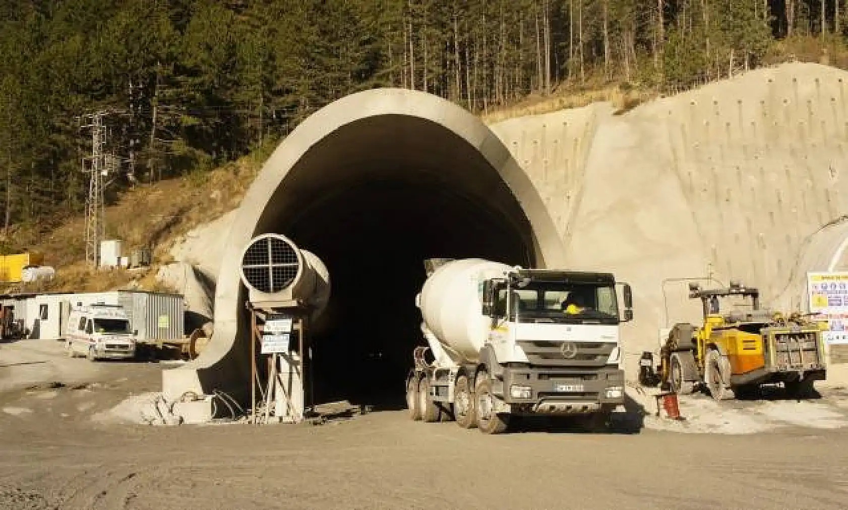 Ilgaz Tüneli'nin ucu 2015 yılında görülecek