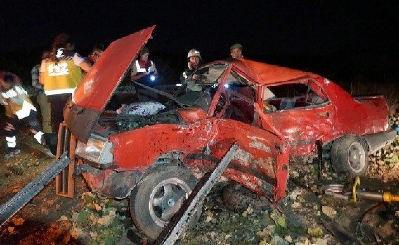 Kastamonu'da feci kaza: 2 ölü, 6 yaralı