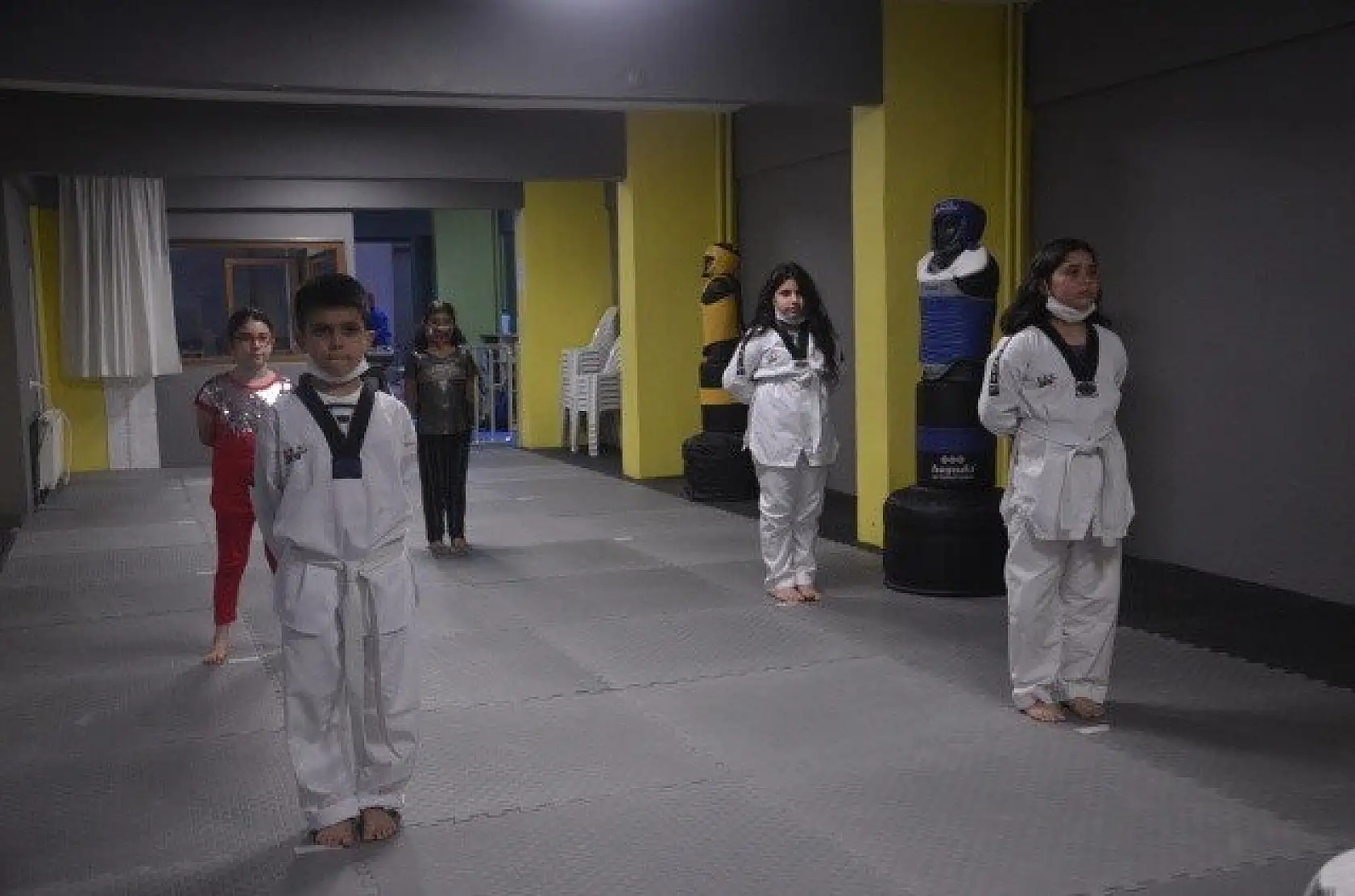 Kovid-19 tedbirli kuşak terfi heyecanı!