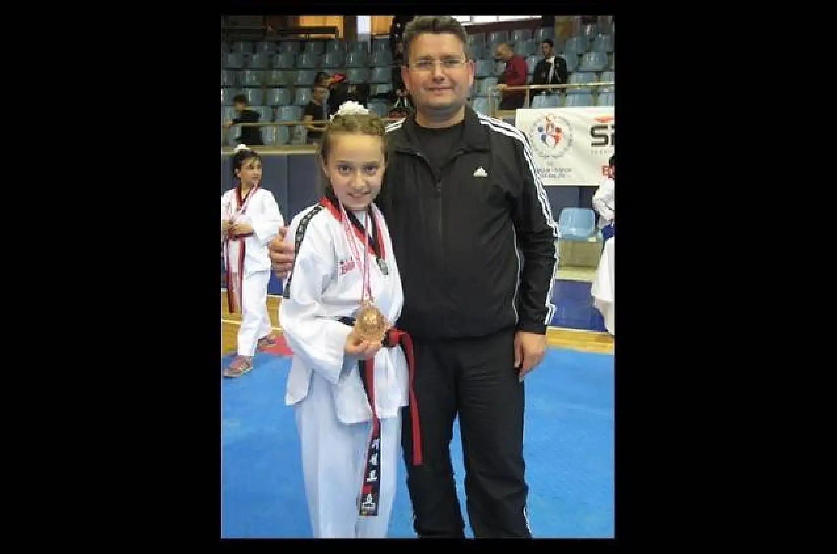 Taekwondoda madalya yağmuru