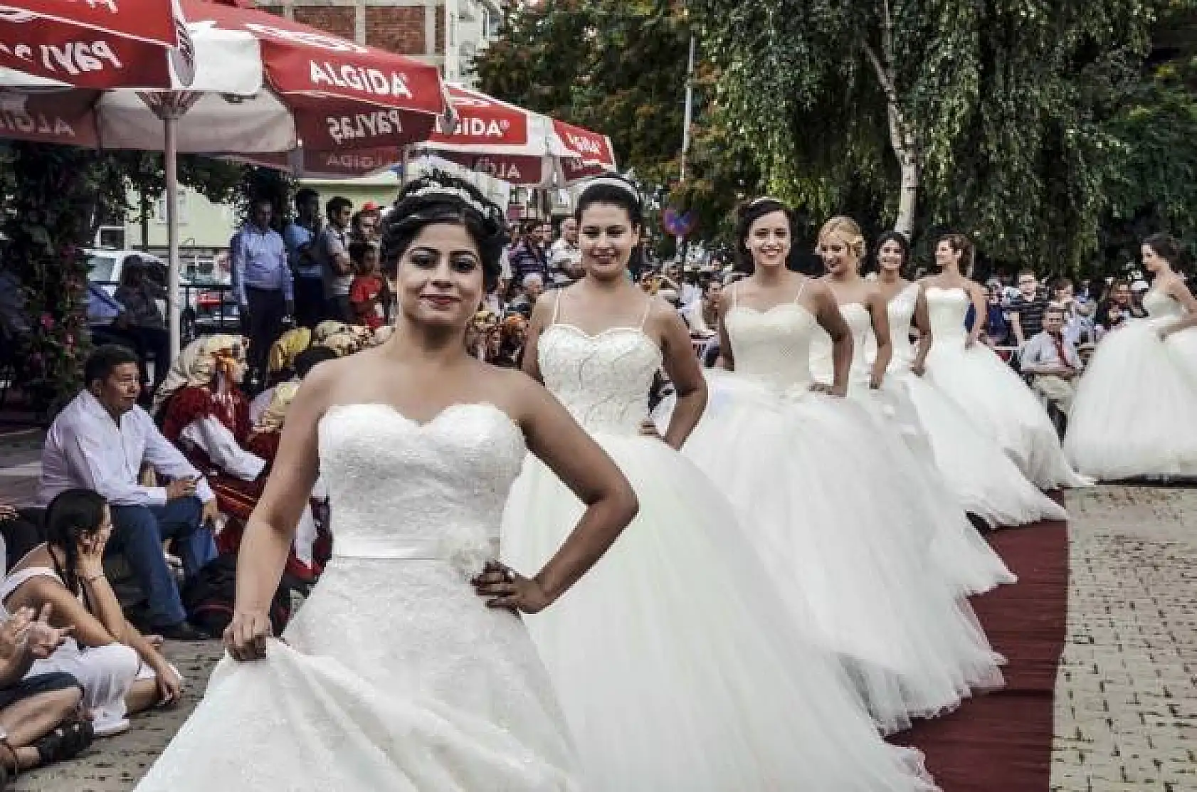 Taşköprü sarımsak güzeli