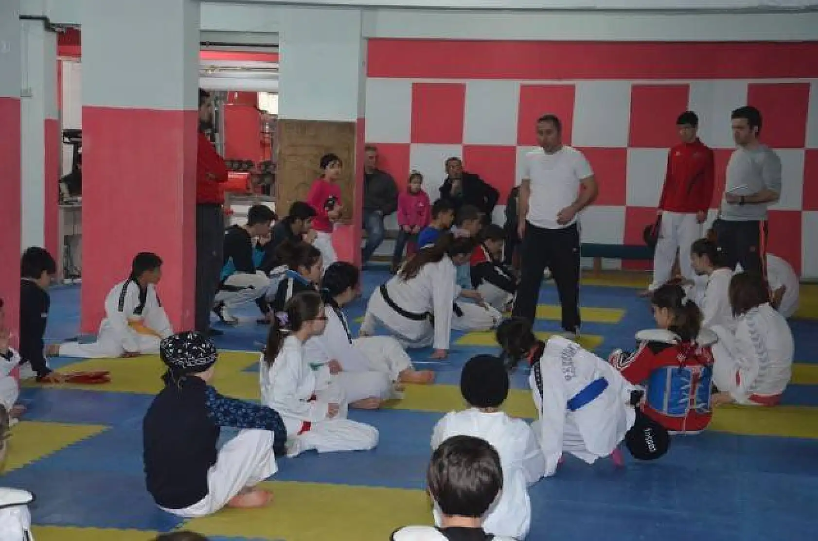 Kastamonu Taekwondocuları hız kesmiyor