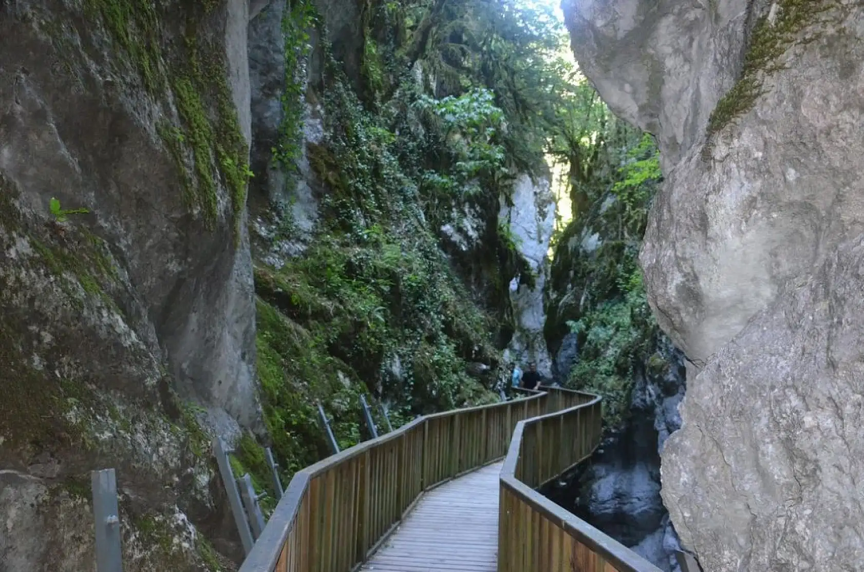 Horma Kanyonu ve Ilıca Şelalesi her mevsim ayrı güzel