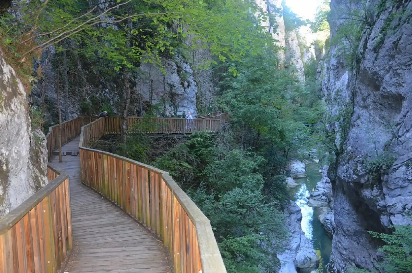 Horma Kanyonu ve Ilıca Şelalesi her mevsim ayrı güzel