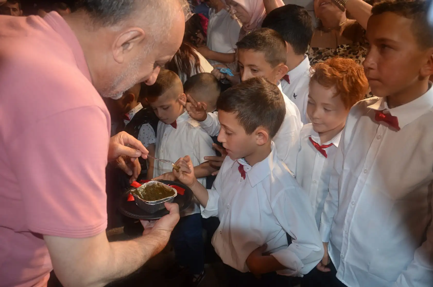 Kuzeykent'te toplu sünnet şöleni