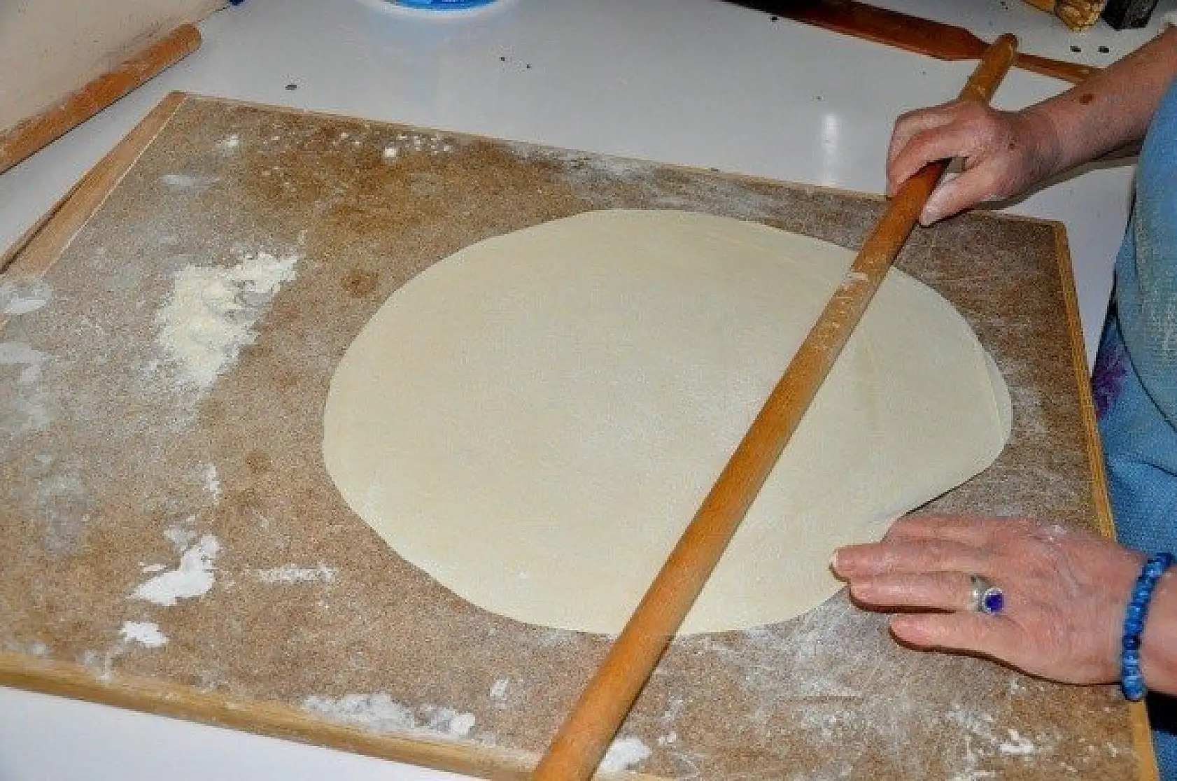 Restoran açma hayalini 64 yaşında gerçekleştirdi