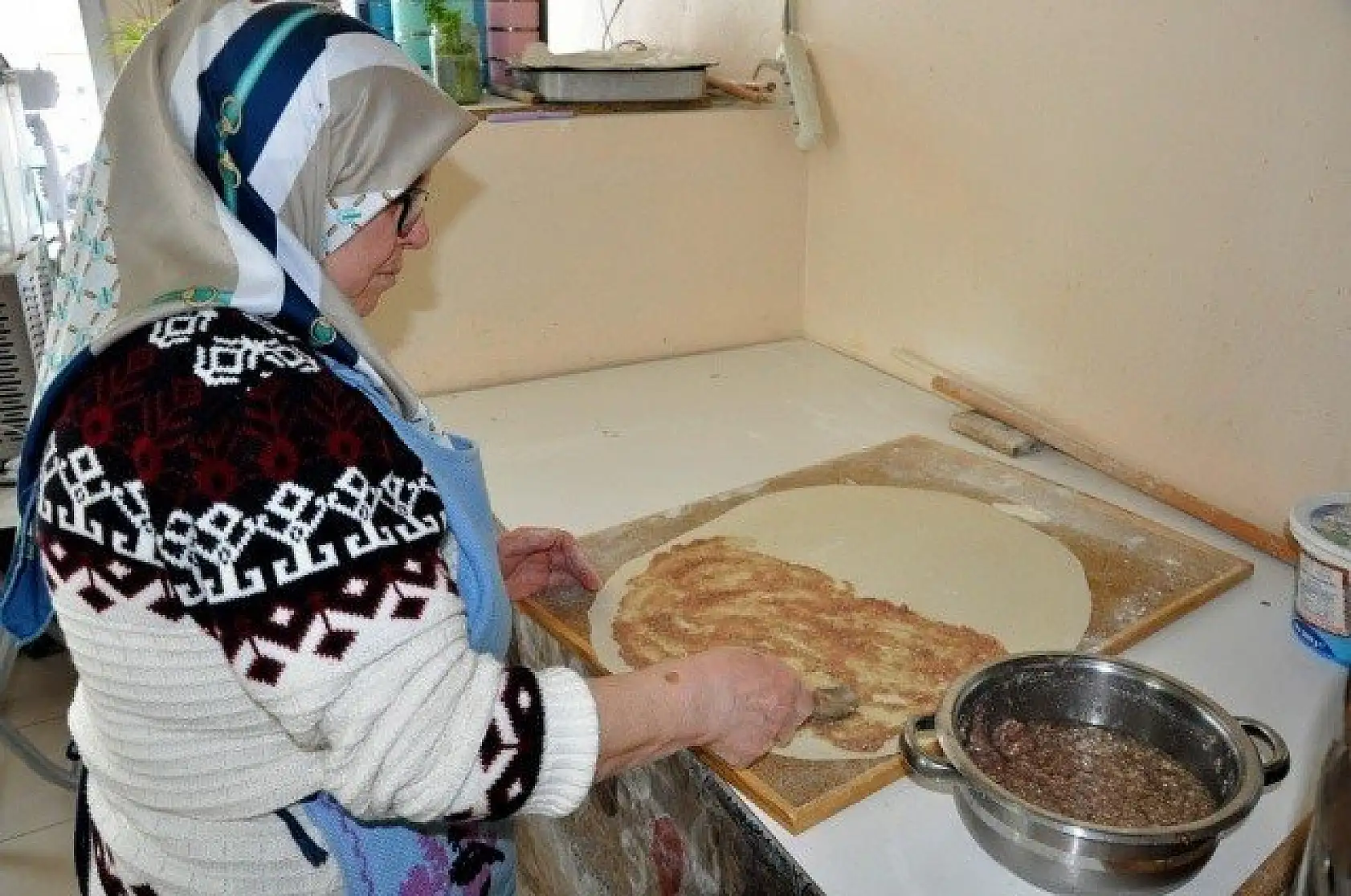 Restoran açma hayalini 64 yaşında gerçekleştirdi