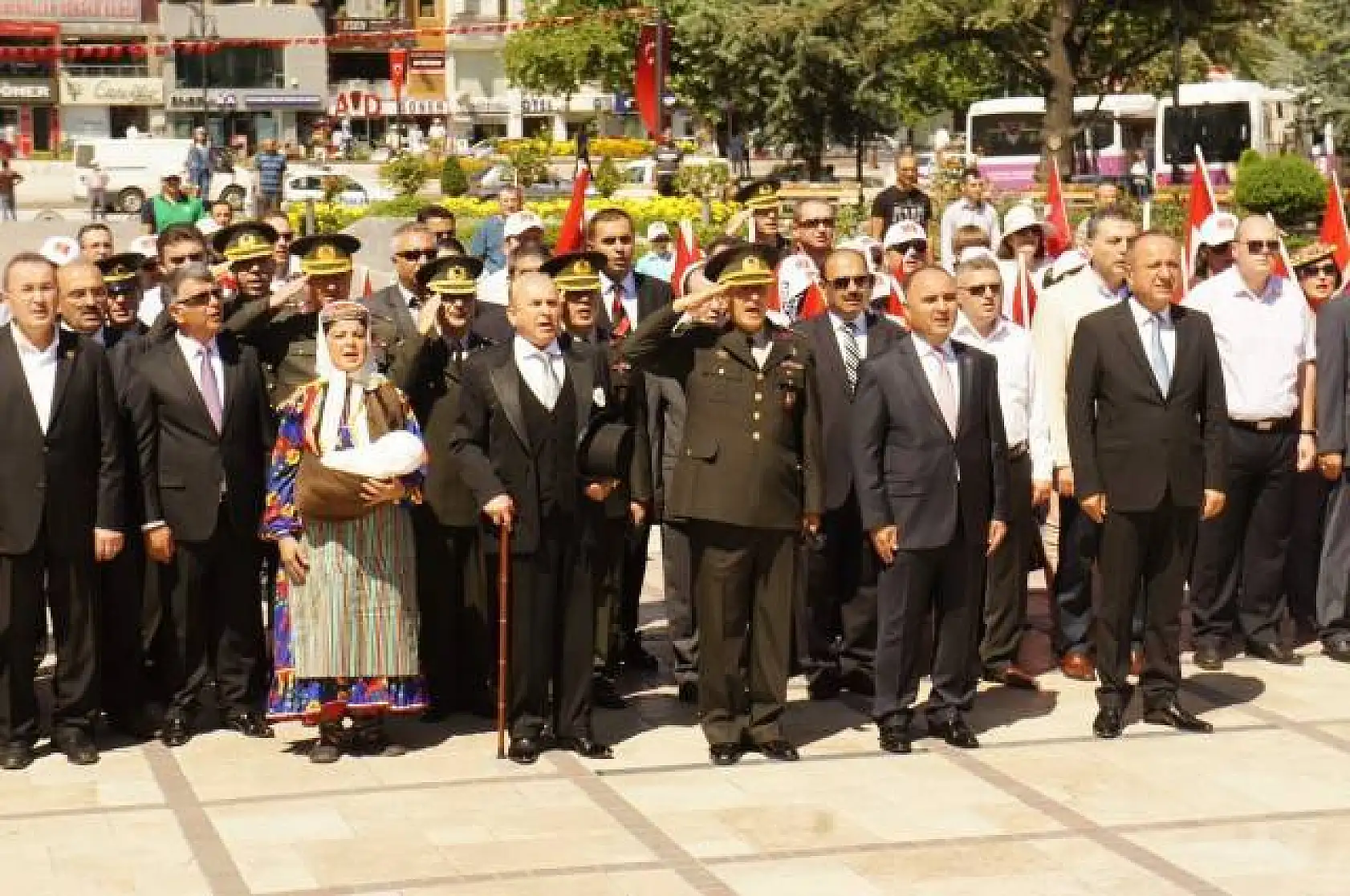 Şapka ve Kıyafet İnkılabı'nın yıldönümü kutlamaları