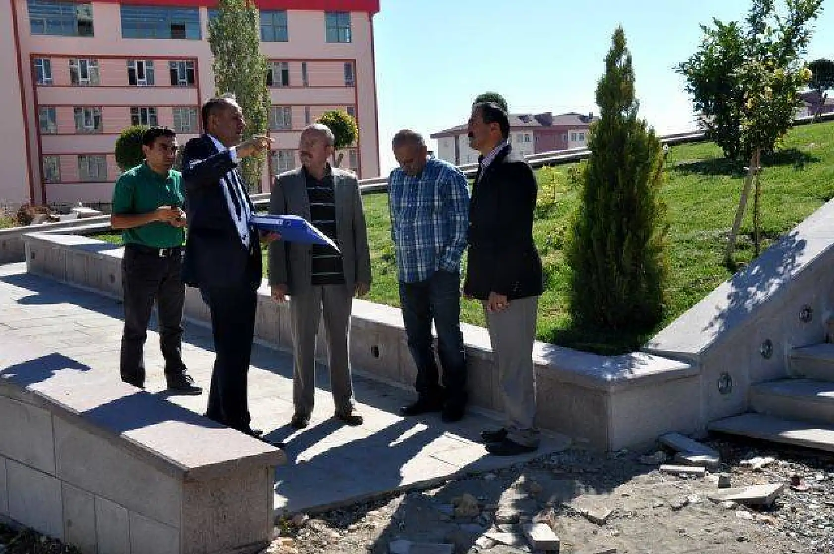 Başkan Topçuoğlu görevine başladı