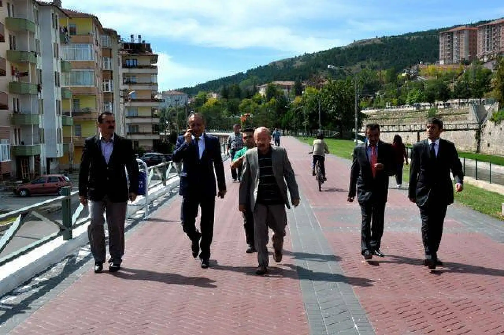 Başkan Topçuoğlu görevine başladı