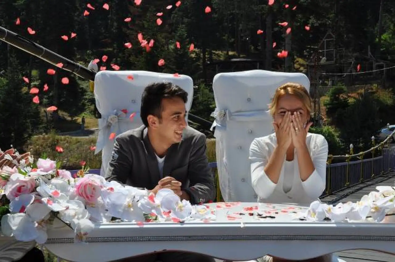 Aşıklar Köprüsünde nikah