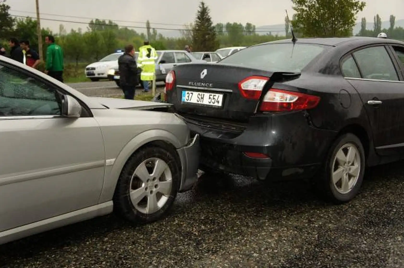 Düğün Konvoyunda Zincirleme Kaza