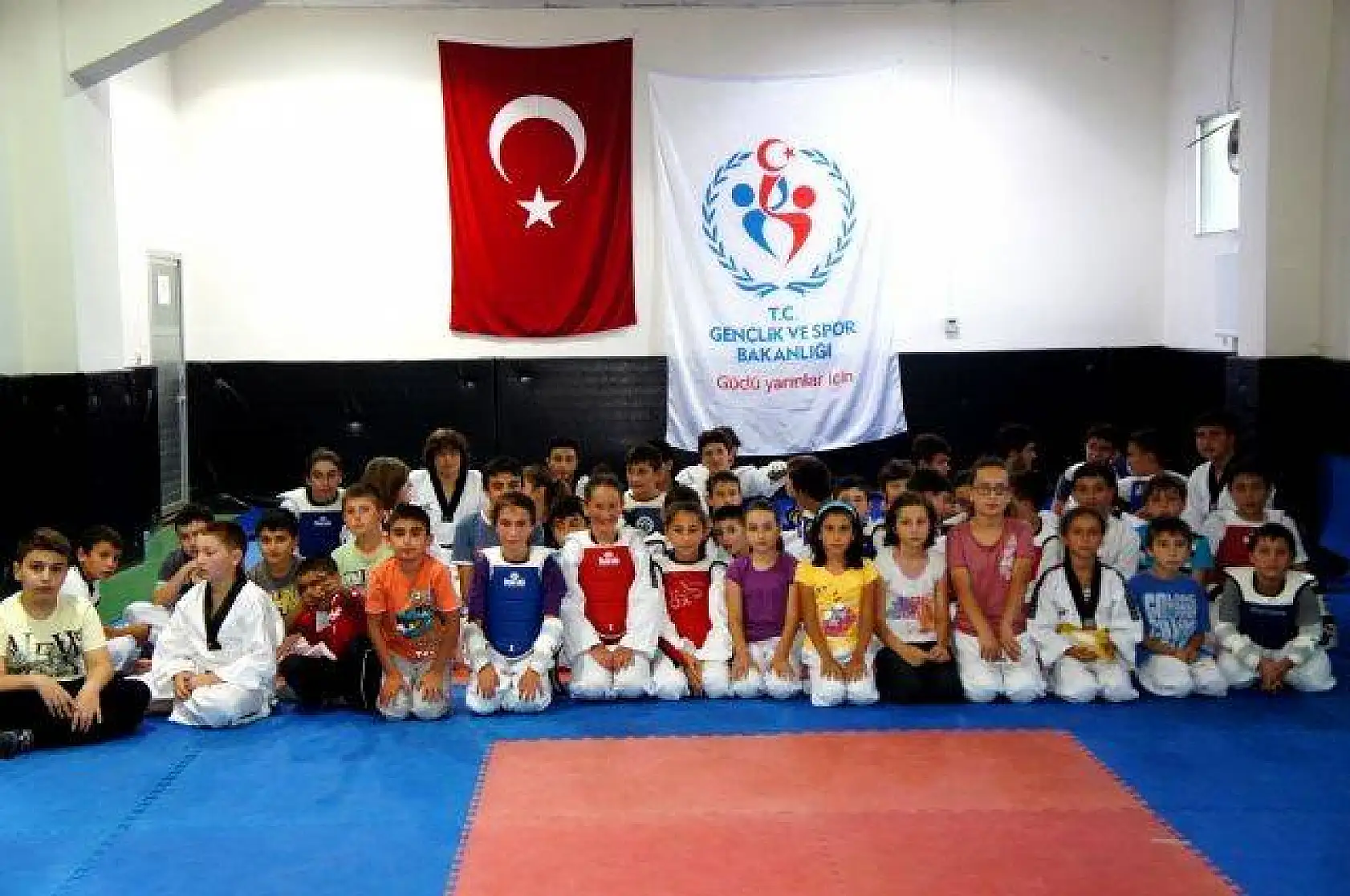 Azeri ve Kastamonu'lu Taekwondocular ortak antrenman 24-25 Ağustos 2013