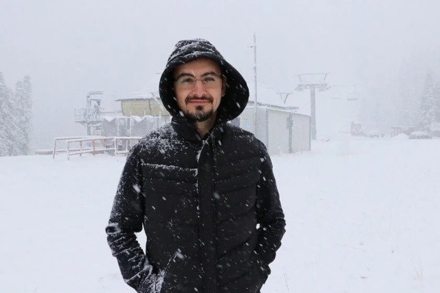 Ilgaz'a mevsimin ilk karı yağdı