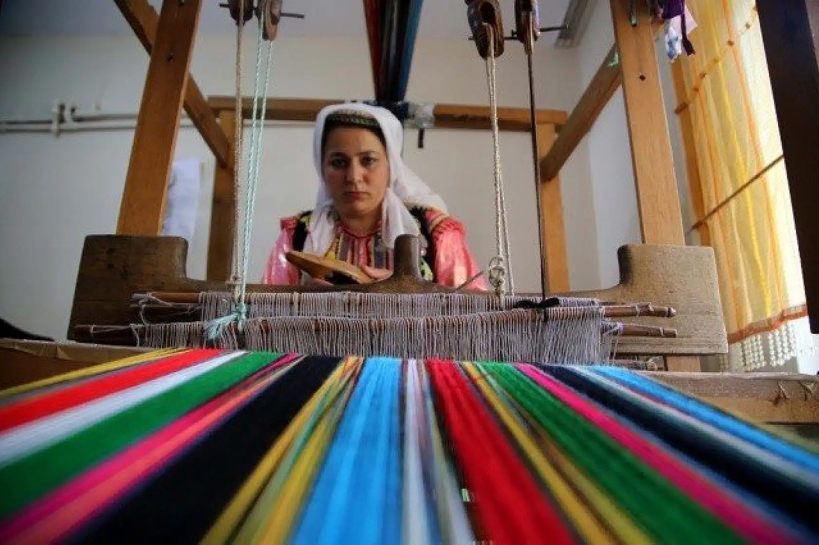 Geleneksel kıyafetli &quotPınar bebek" ilçenin sembolü olmaya aday