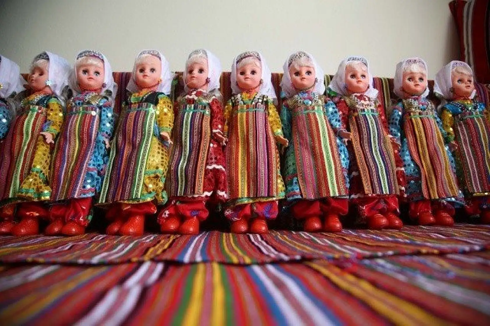 Geleneksel kıyafetli &quotPınar bebek" ilçenin sembolü olmaya aday