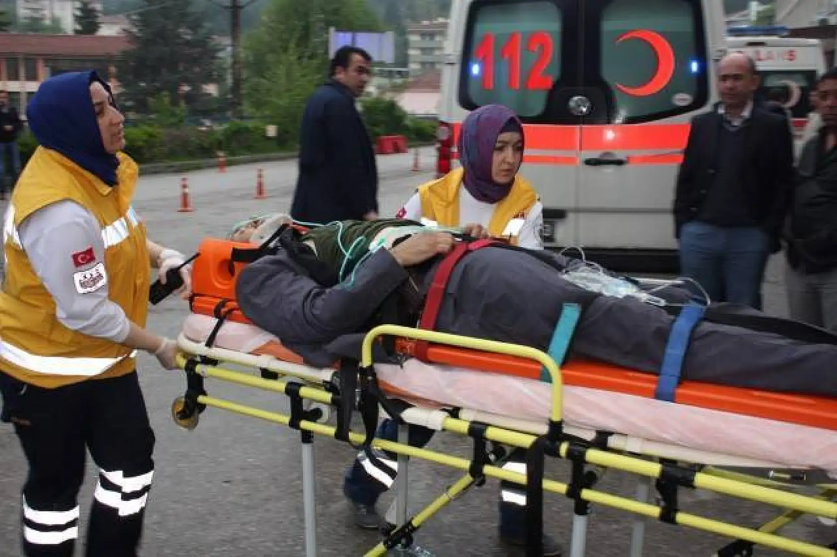 Düğün Konvoyunda Zincirleme Kaza