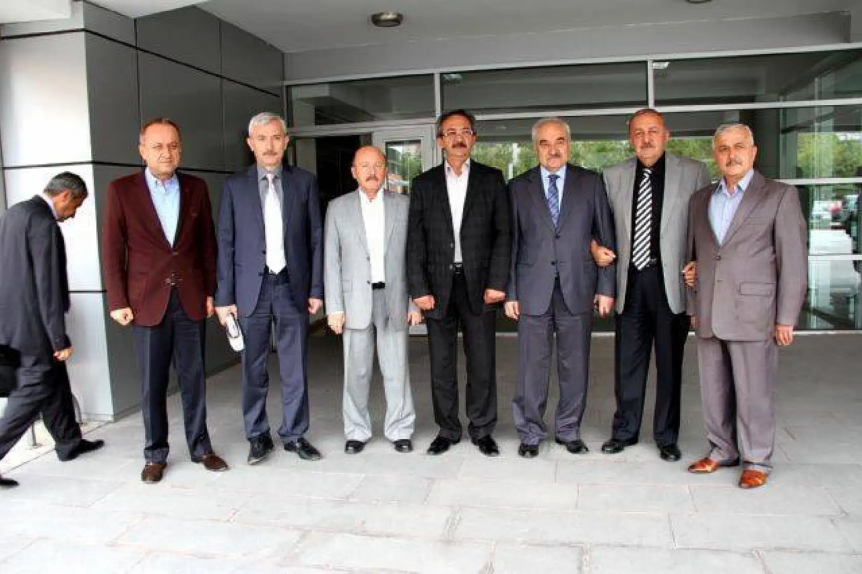 Başkan Topçuoğlu görevine başladı