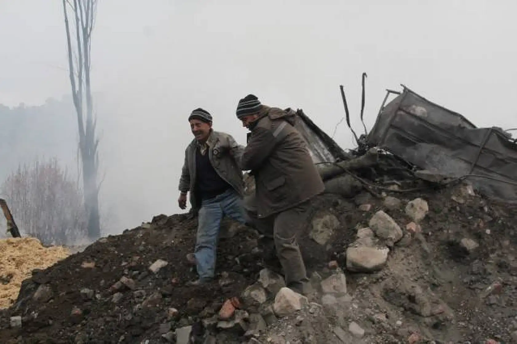 Çorum'da yangın: 29 ev kül oldu