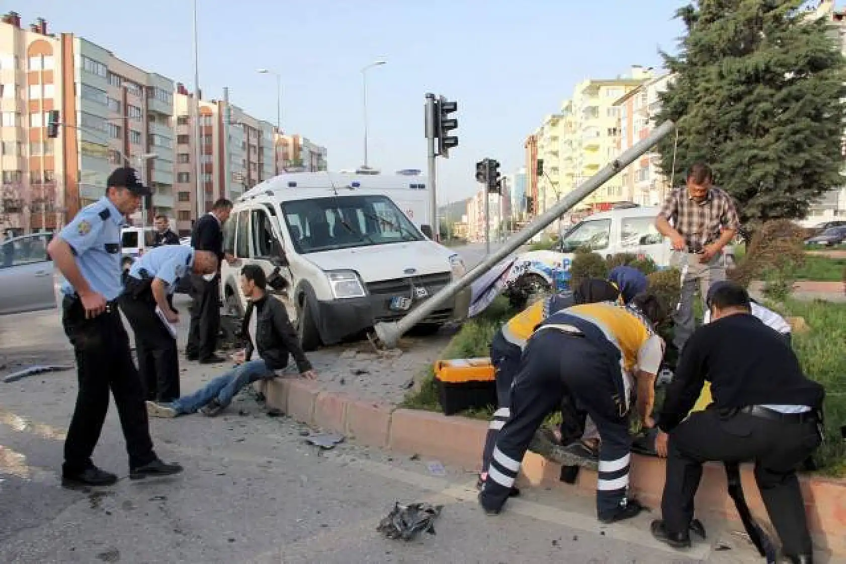 Trafik kazasında can pazarı