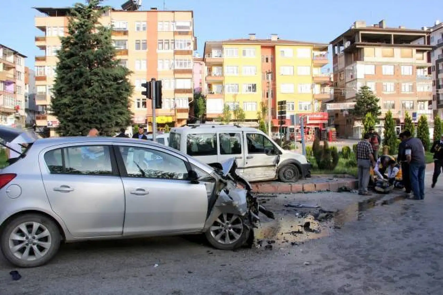 Trafik kazasında can pazarı