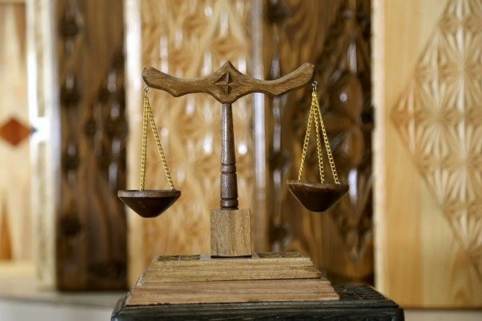 Mahkumlar hem meslek ediniyor hem rehabilite oluyor