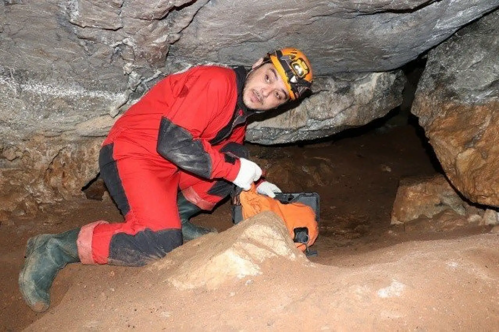 15 yıldır karanlığı fotoğraflarıyla aydınlatan fotoğrafçı