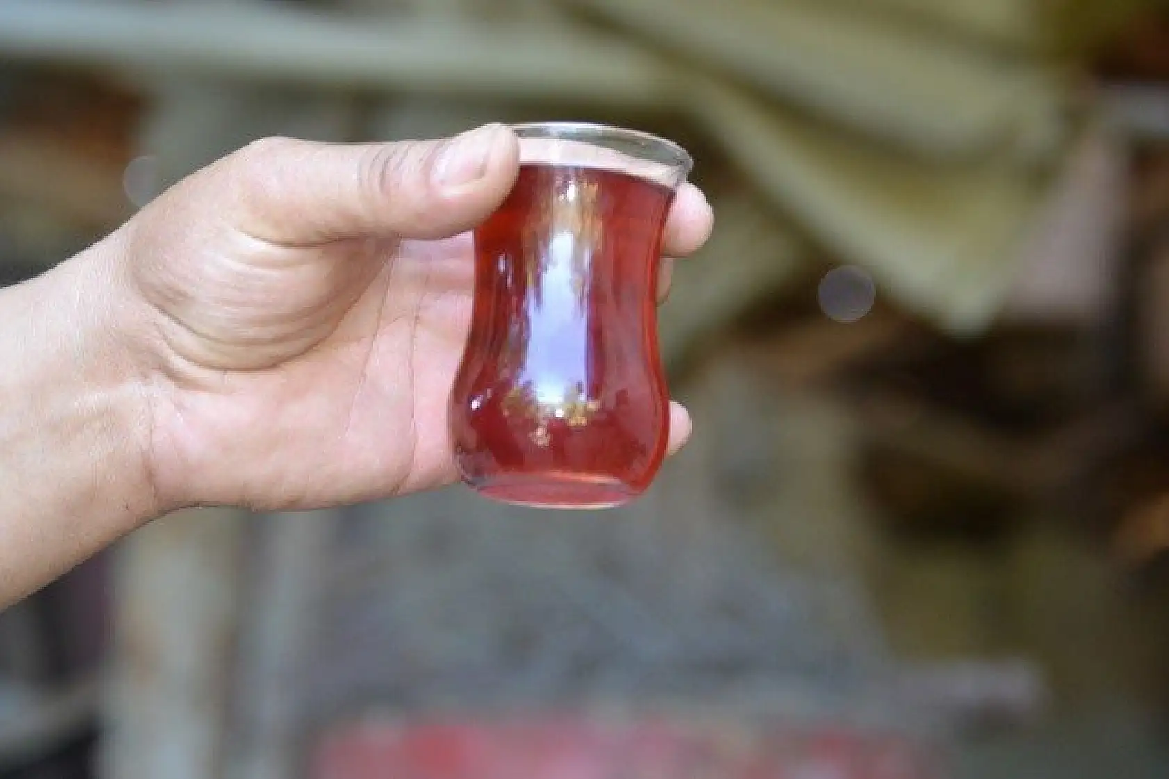 Çam kozalağından üretilen pekmez ilgi görüyor