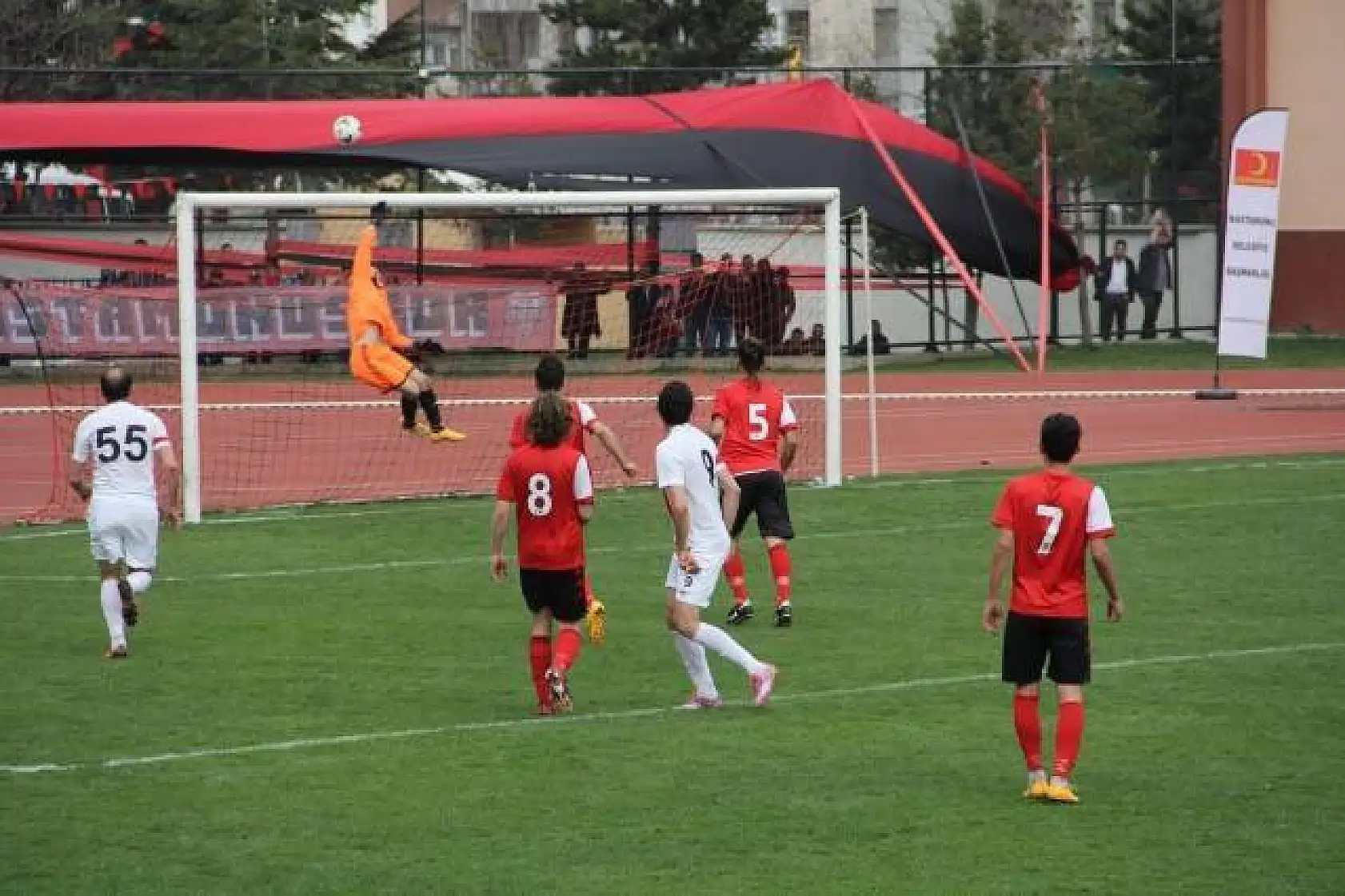 Kastamonuspor 1966, şampiyonluğunu ilan etti