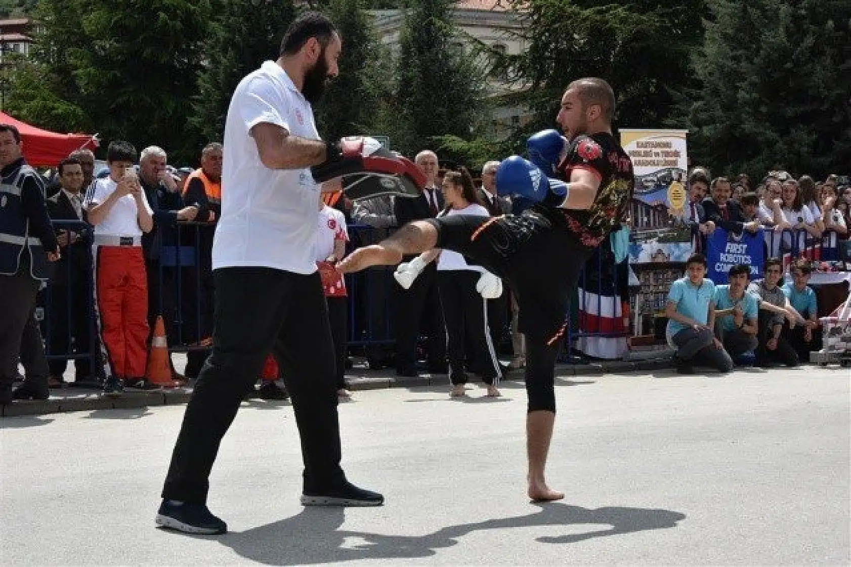 19 Mayıs Atatürk'ü Anma, Gençlik ve Spor Bayramı kutlandı