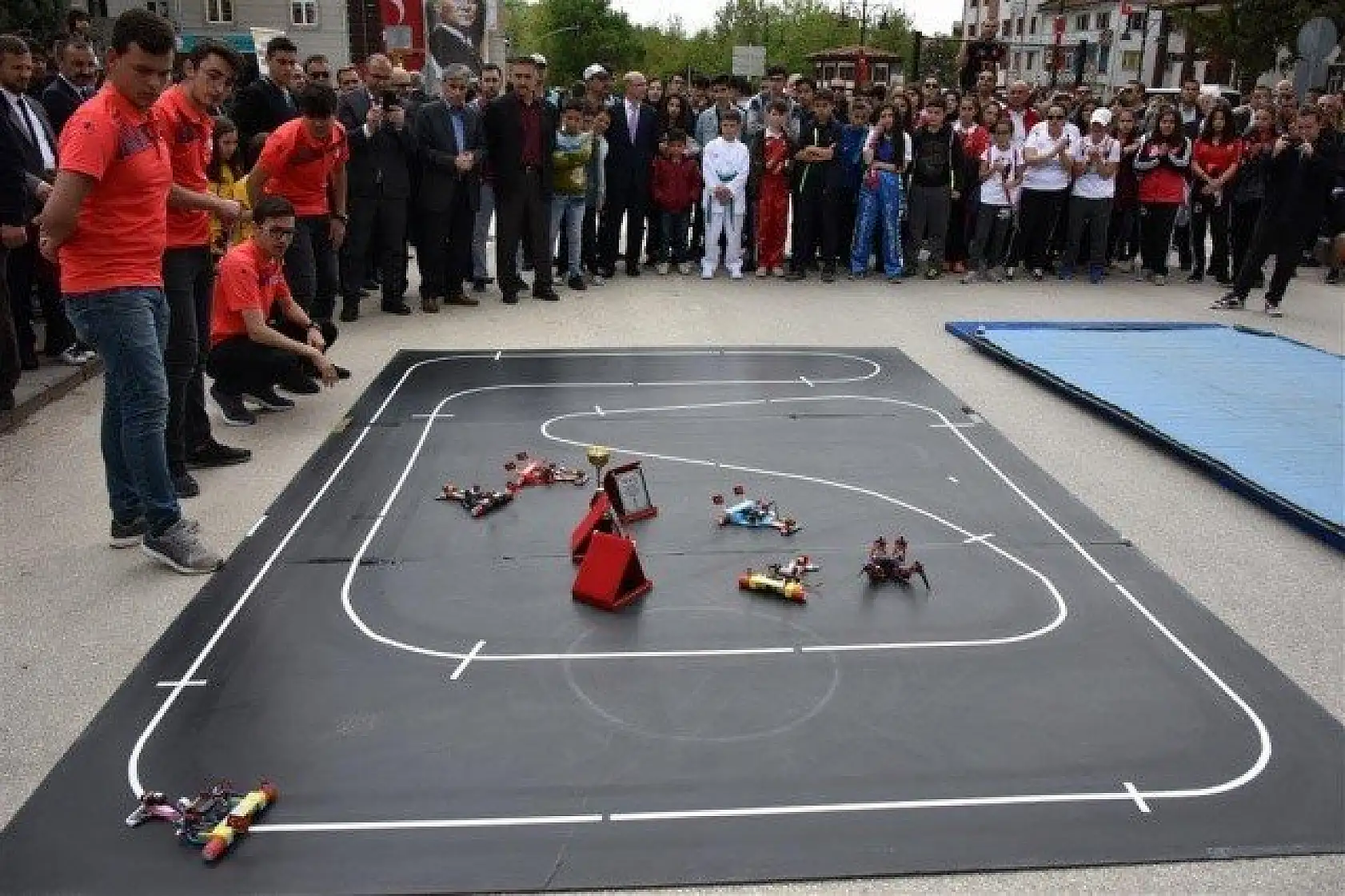 19 Mayıs Atatürk'ü Anma, Gençlik ve Spor Bayramı kutlandı