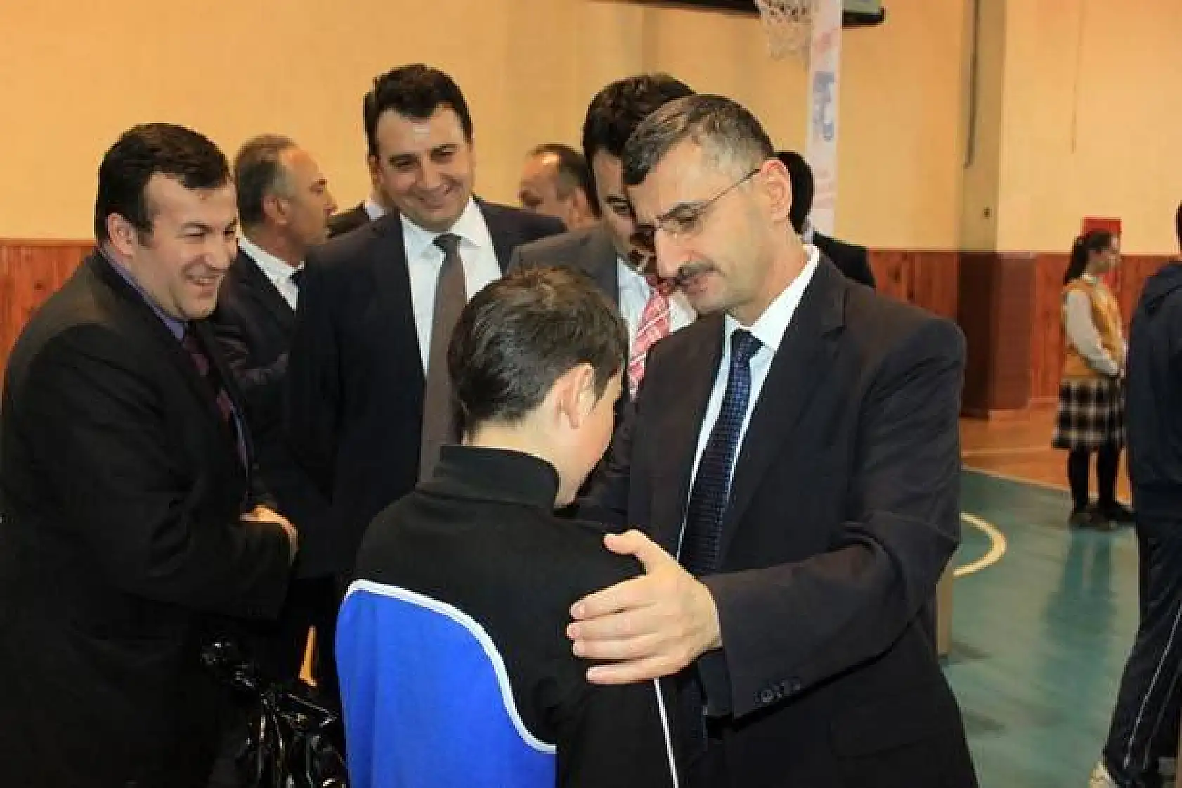 Amatör Spor Kulüplerine malzeme yardım töreni