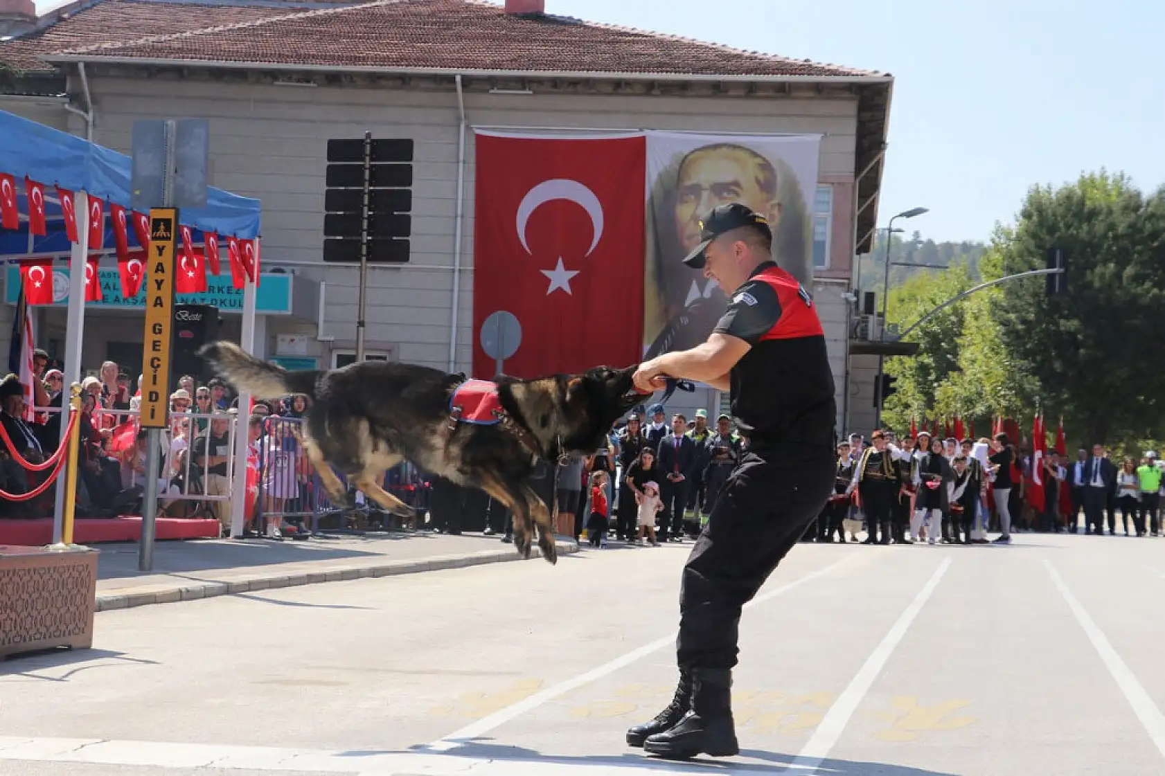 30 Ağustos Zafer Bayramı törenle kutlandı