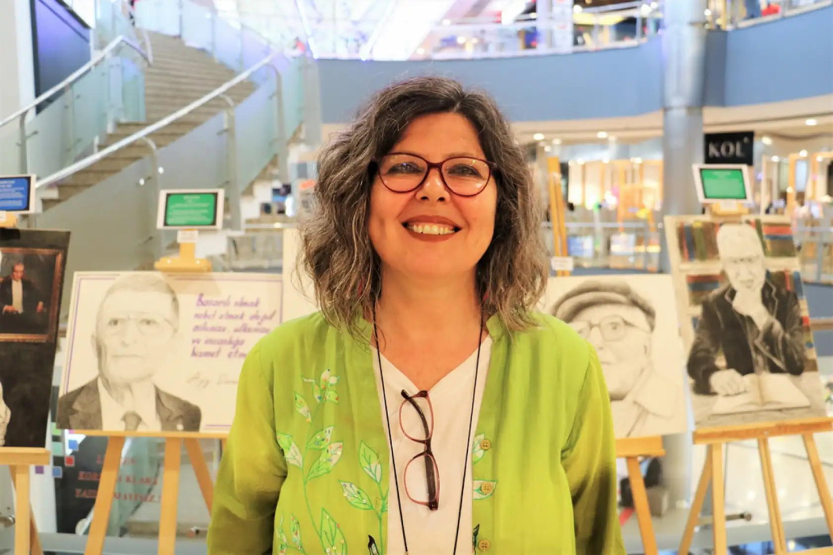 İsmi tarihe geçen insanların resmedildiği sergi