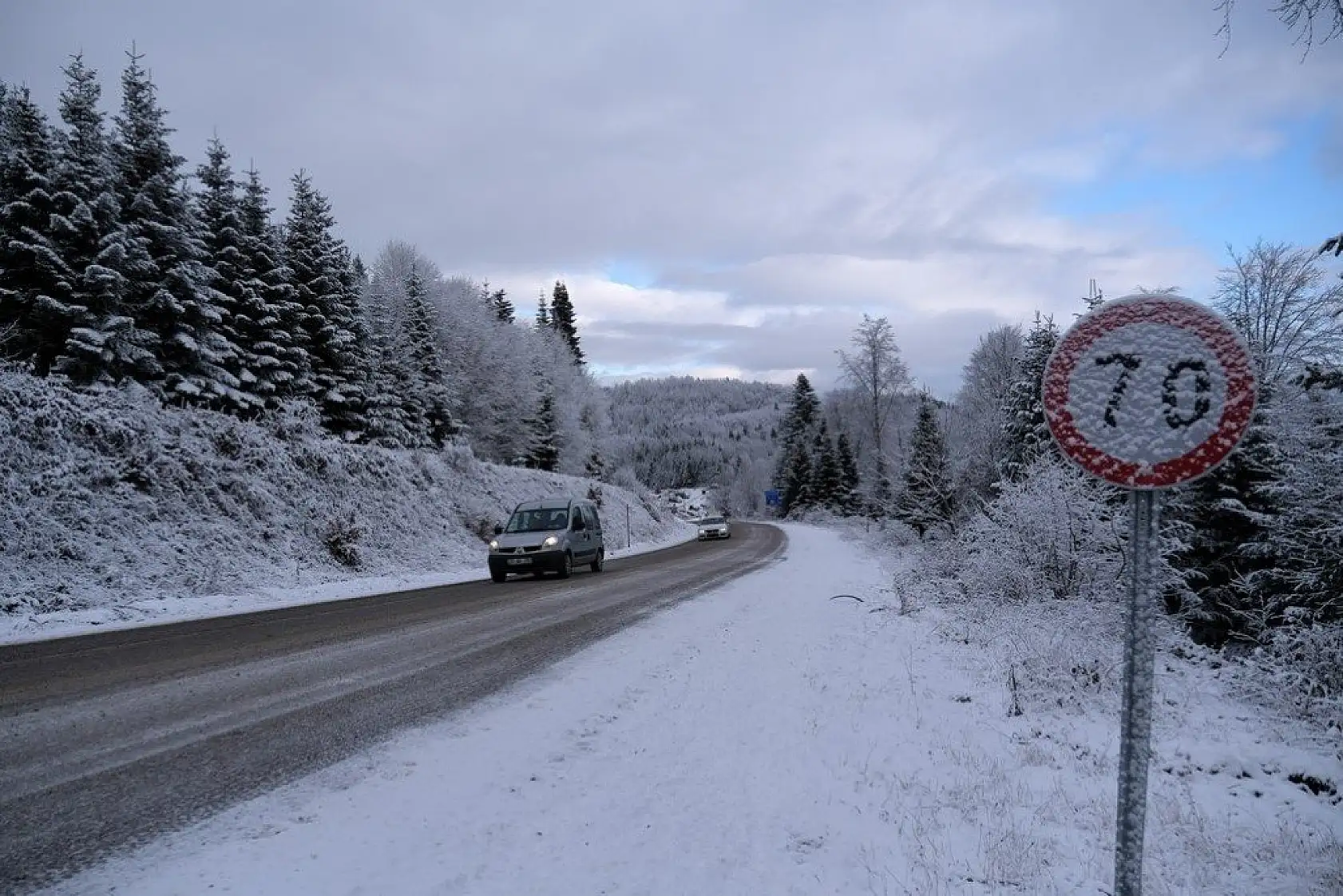 Kastamonu'da kar yağışı kartpostallık manzaralar oluşturdu