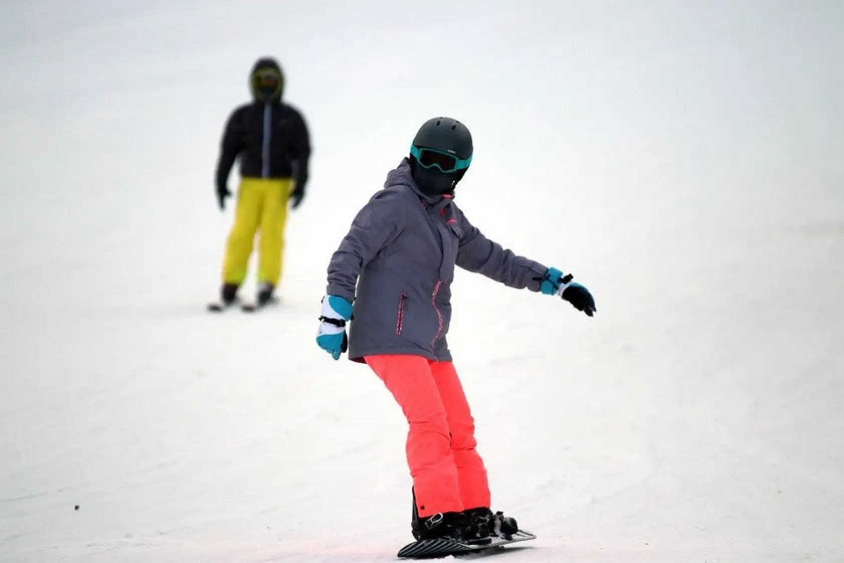 Ilgaz Dağı Kayak Merkezi'nde yoğunluk yaşanıyor