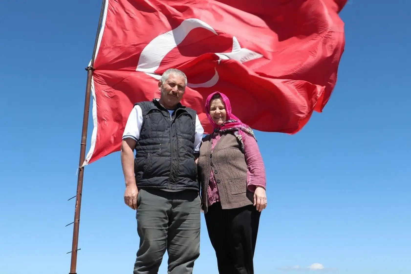 Ilgaz'ın zirvesinde bayrak nöbeti