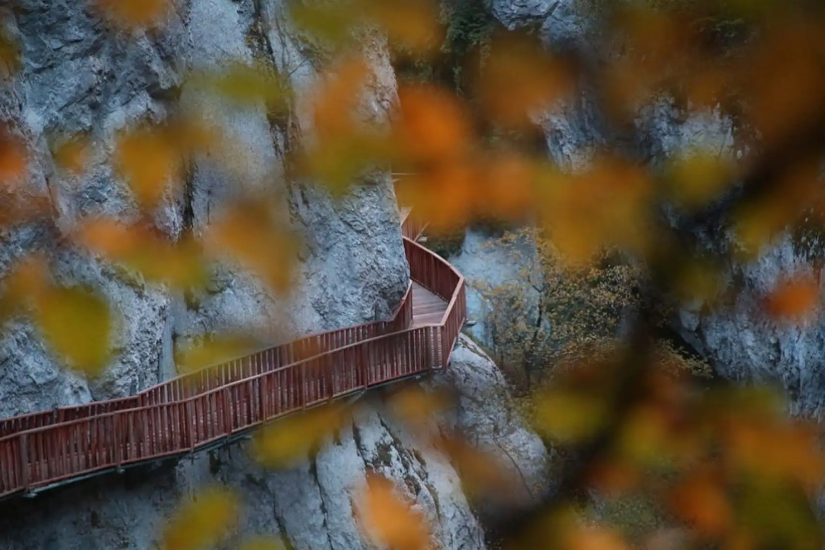 Horma Kanyonu ve Ilıca Şelalesi'nde sonbahar renkleri