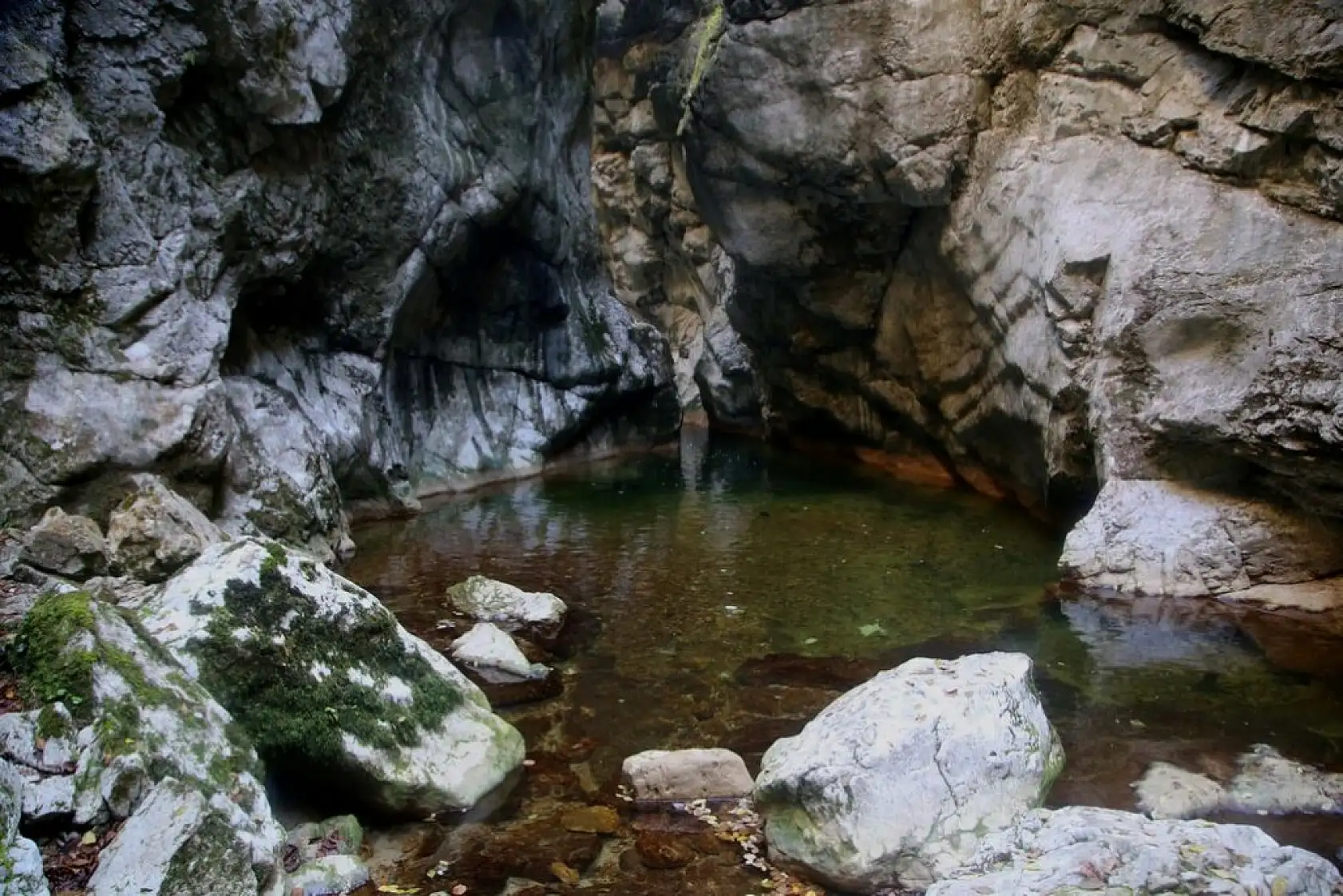 Horma Kanyonu ve Ilıca Şelalesi'nde sonbahar renkleri