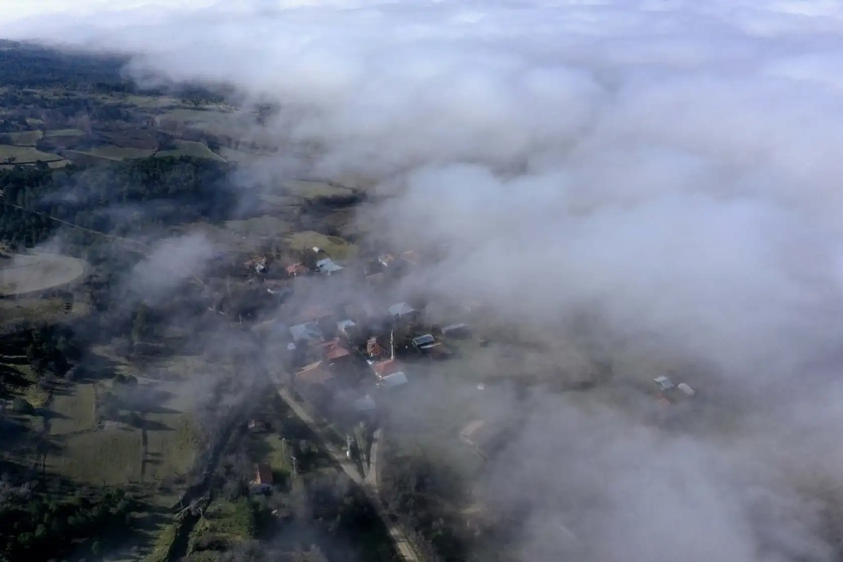 Sisle kaplanan Ilgaz Dağı havadan görüntülendi