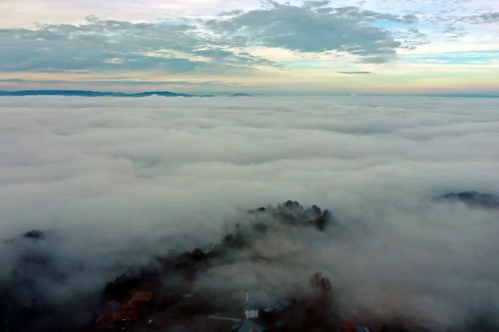 Ilgaz Dağı'nda sis havadan görüntülendi