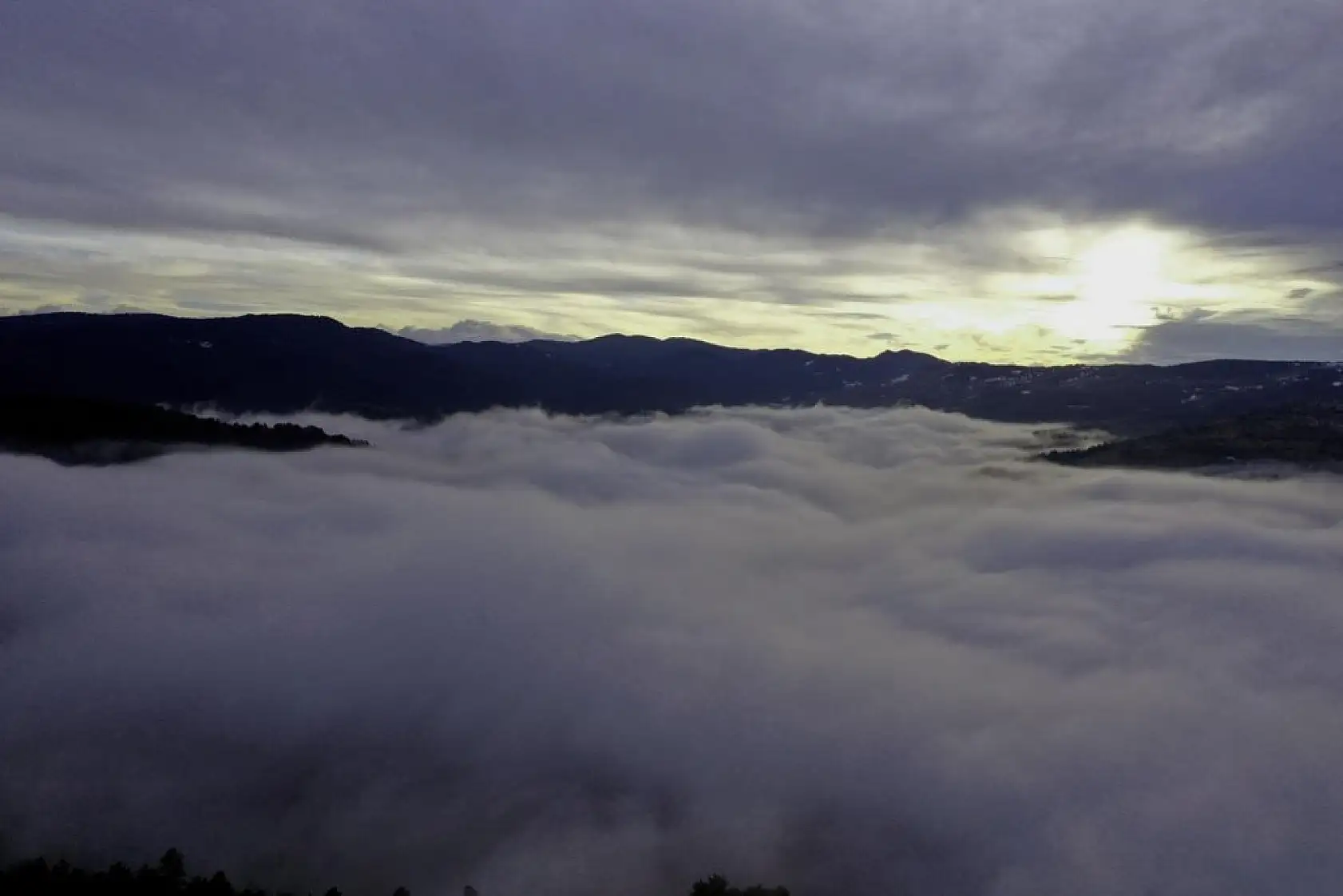 Ilgaz Dağı'nda sis havadan görüntülendi