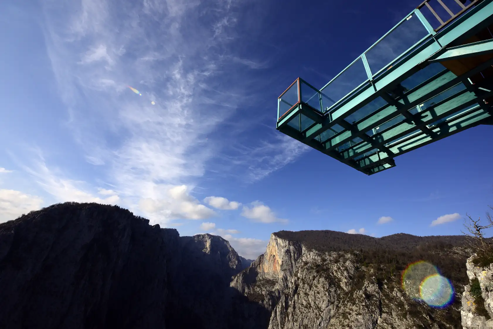 Valla Kanyonu girişine uçurum salıncağı