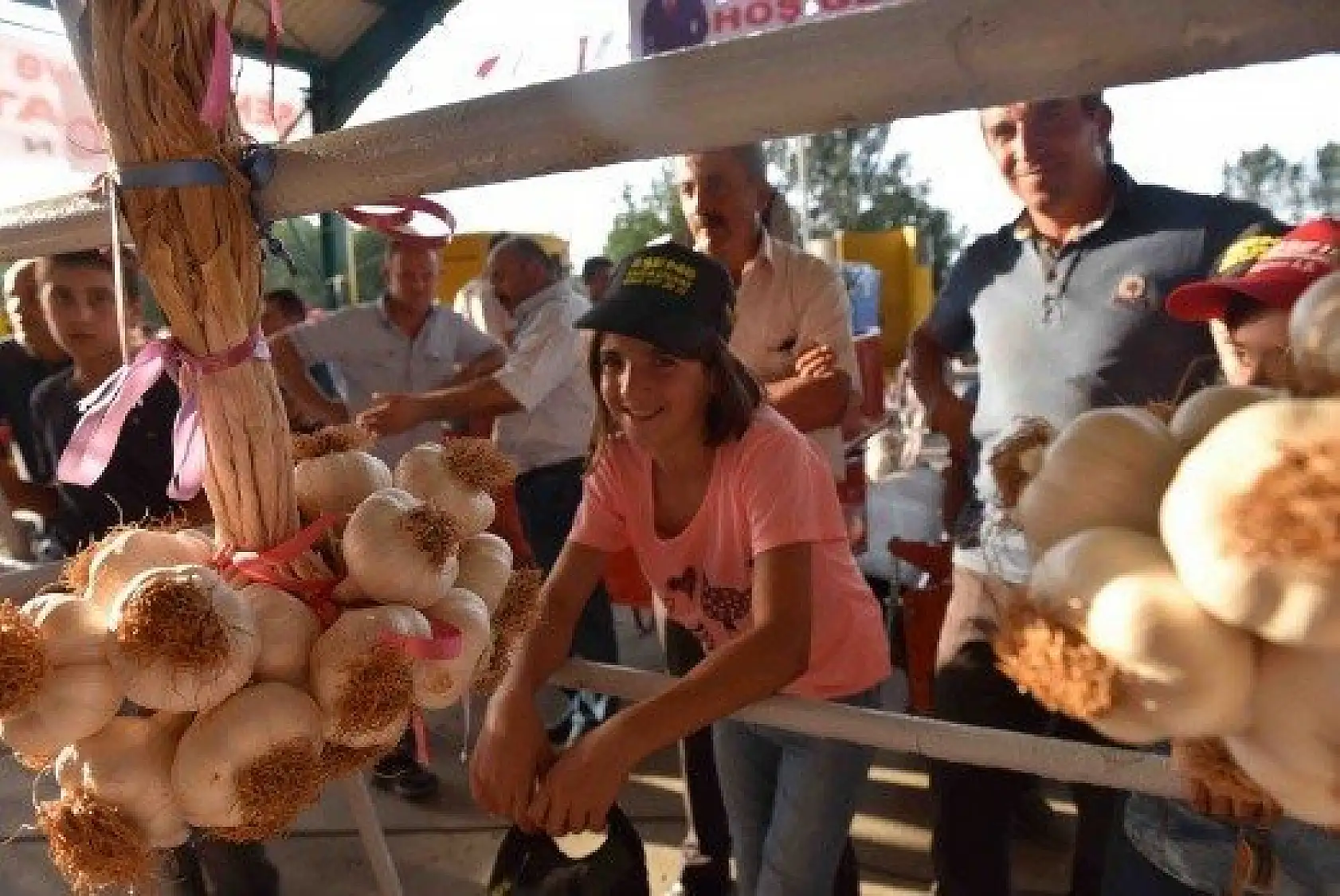 En İyi Sarımsak, Buzağı ve Kuzu Yarışmaları düzenlendi