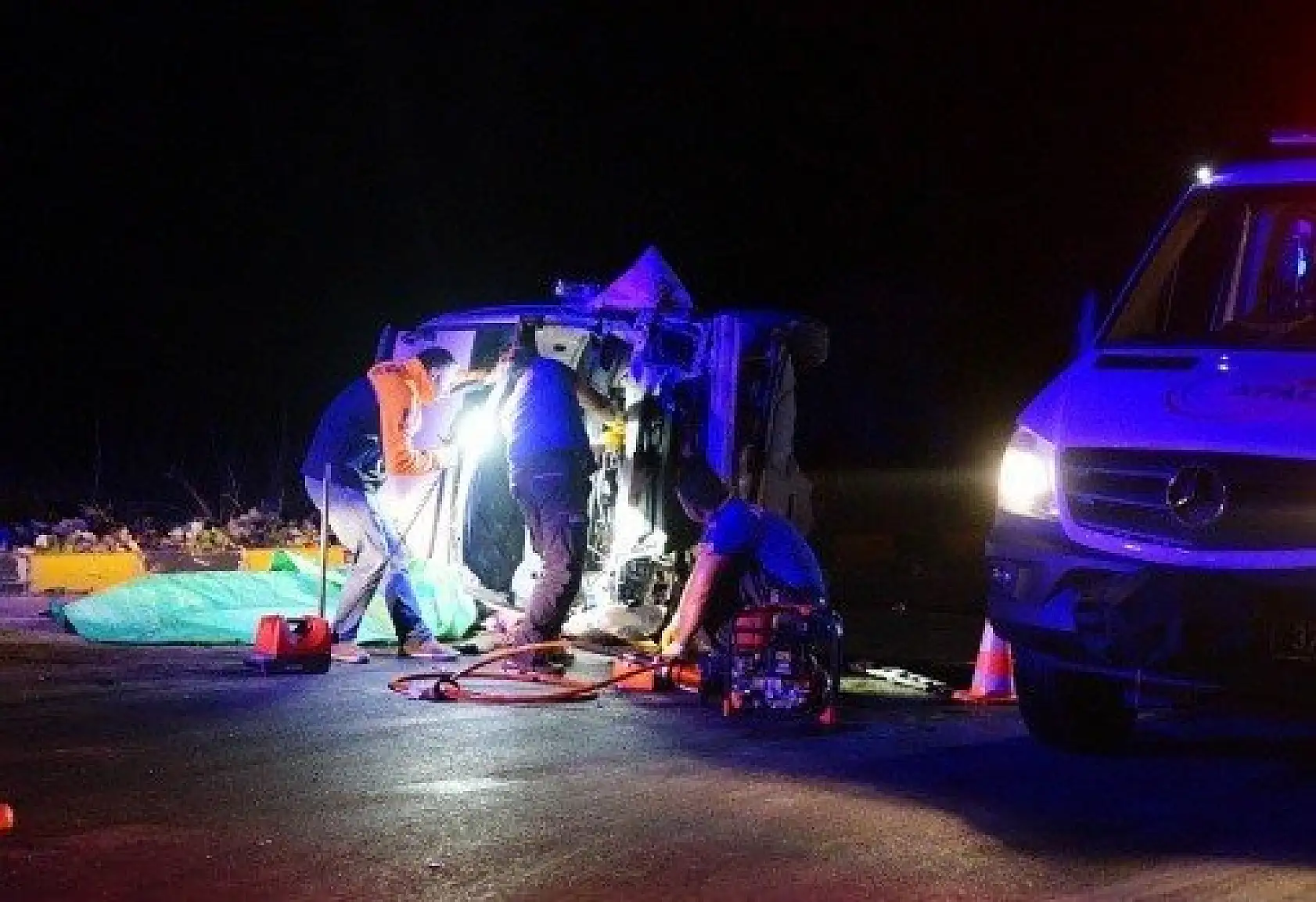 Kastamonu'da feci kaza: 2 ölü, 6 yaralı