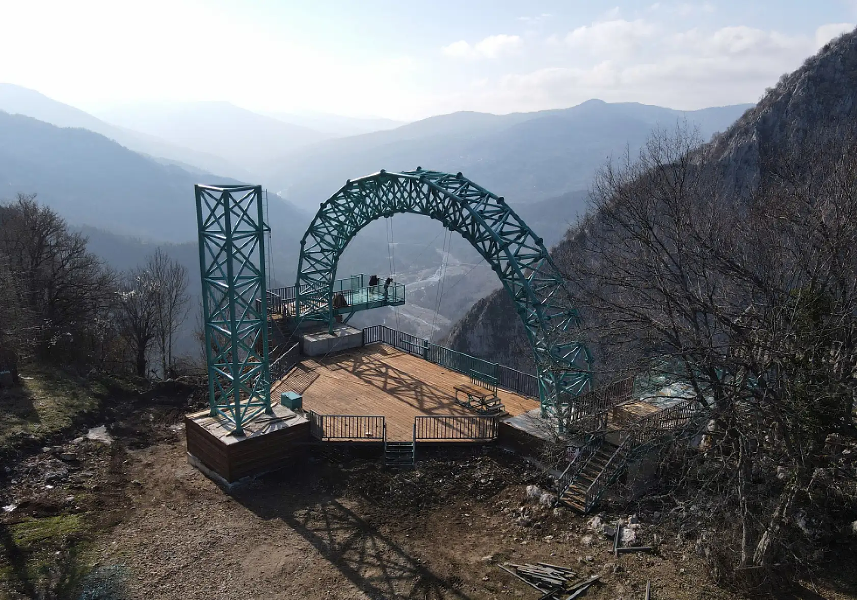 Valla Kanyonu girişine uçurum salıncağı