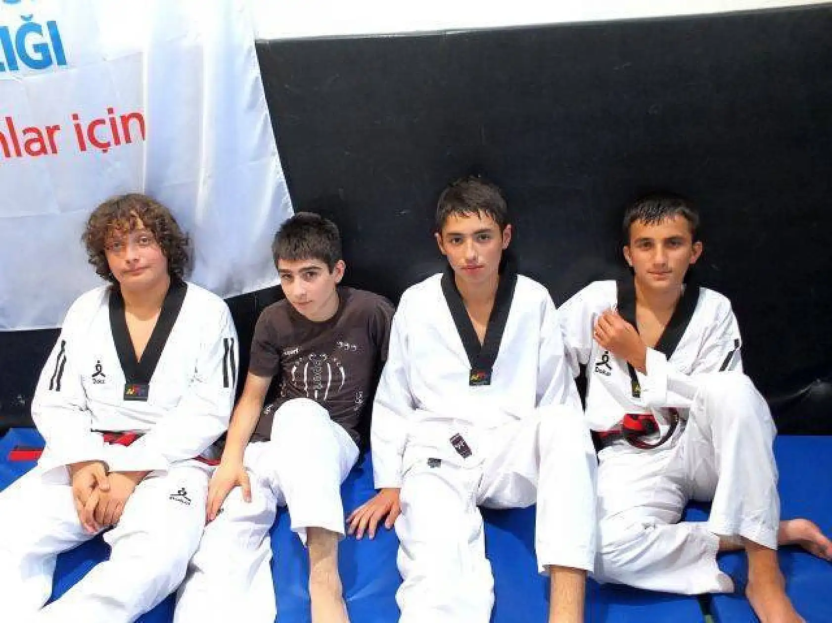 Azeri ve Kastamonu'lu Taekwondocular ortak antrenman 24-25 Ağustos 2013