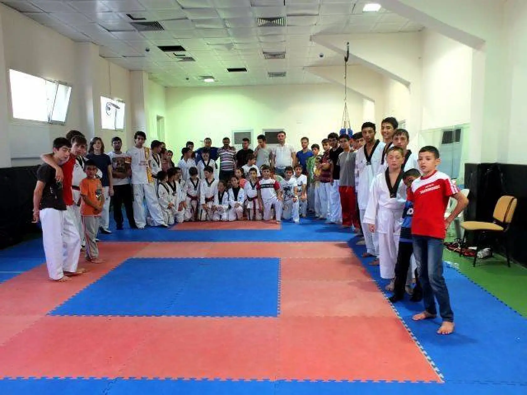 Azeri ve Kastamonu'lu Taekwondocular ortak antrenman 24-25 Ağustos 2013